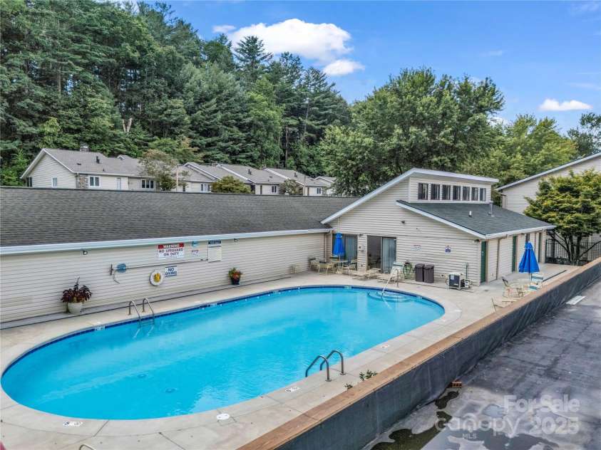 620 Britton Creek Drive, Hendersonville, NC 28791.  MLS# CAR4296853, YatesRealty ID 7309. 