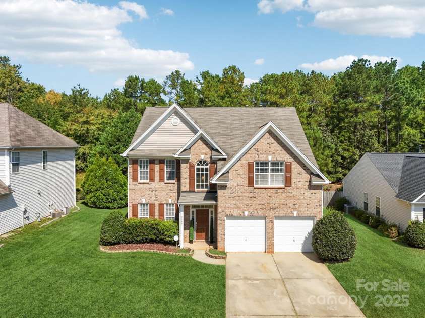 3149 Pine Bluff Way, Fort Mill, SC 29707.  MLS# CAR4280537, YatesRealty ID 731. 