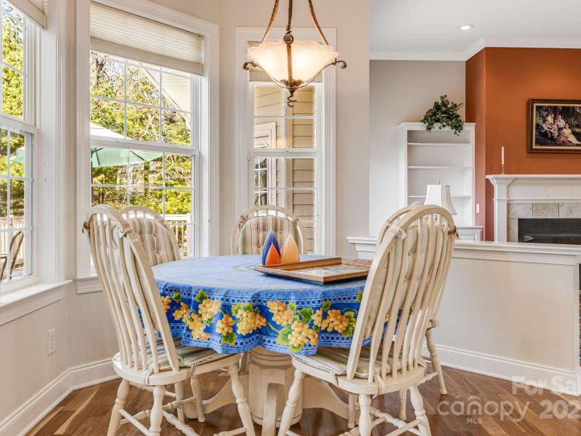 585 Rickel Drive, Hendersonville, NC 28739.  MLS# CAR4234333, YatesRealty ID 7310. 