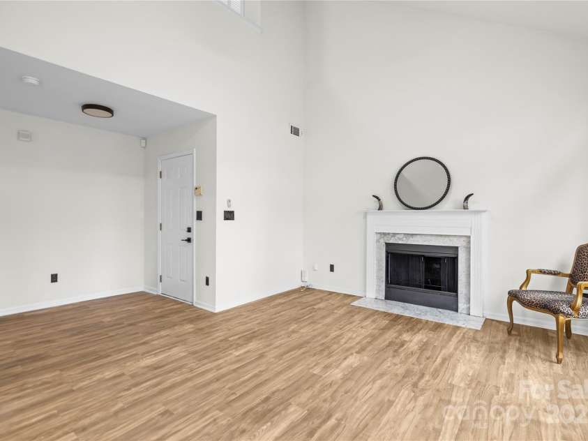 10211 Ridgewell Court, Charlotte, NC 28215.  MLS# CAR4227517, YatesRealty ID 7313. Fireplace for those chilling evenings