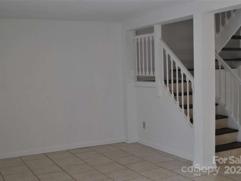 9626-C Vinca Circle, Charlotte, NC 28213.  MLS# CAR4290959, YatesRealty ID 7313. Another angle of den