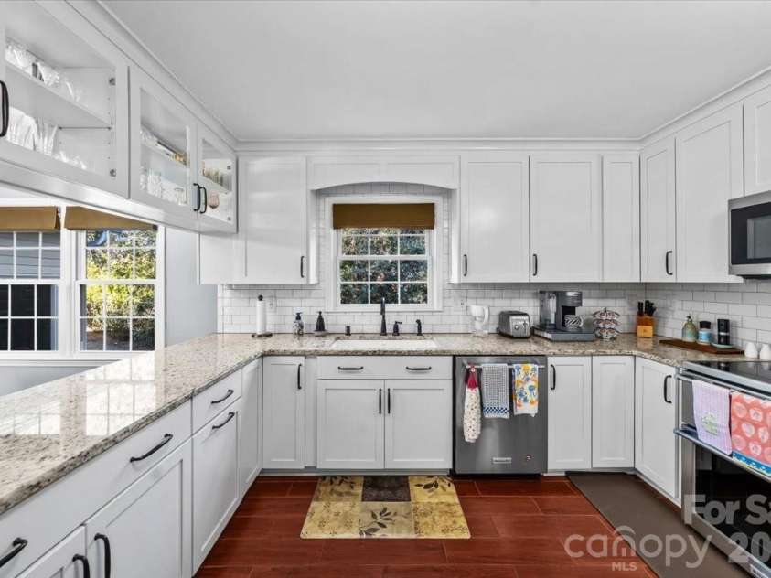 7980 Glasgow Drive, Laurinburg, NC 28352.  MLS# CAR4341881, YatesRealty ID 7314. 