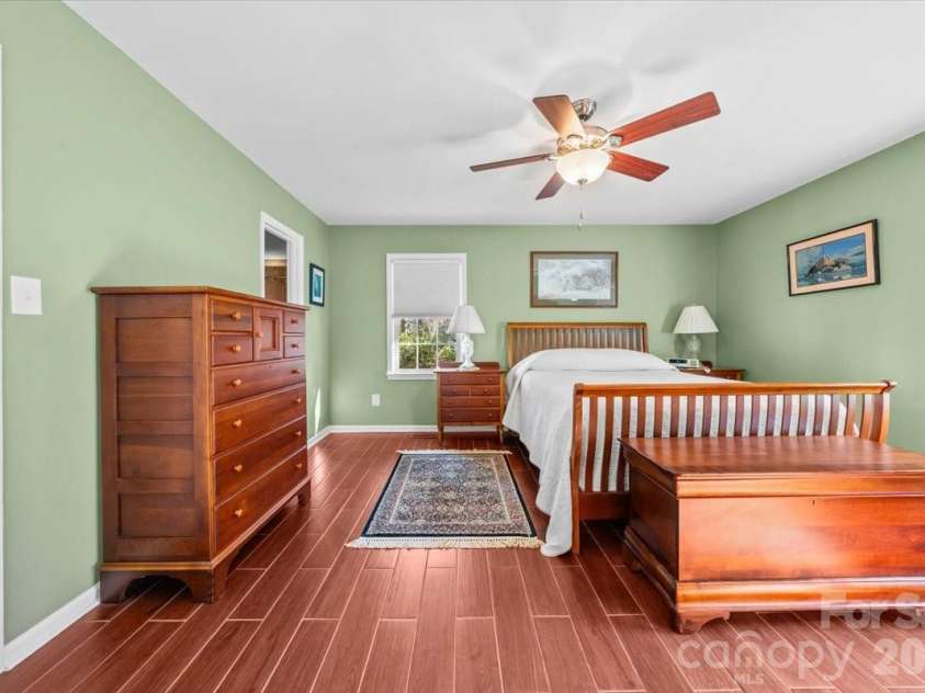 7980 Glasgow Drive, Laurinburg, NC 28352.  MLS# CAR4341881, YatesRealty ID 7314. 