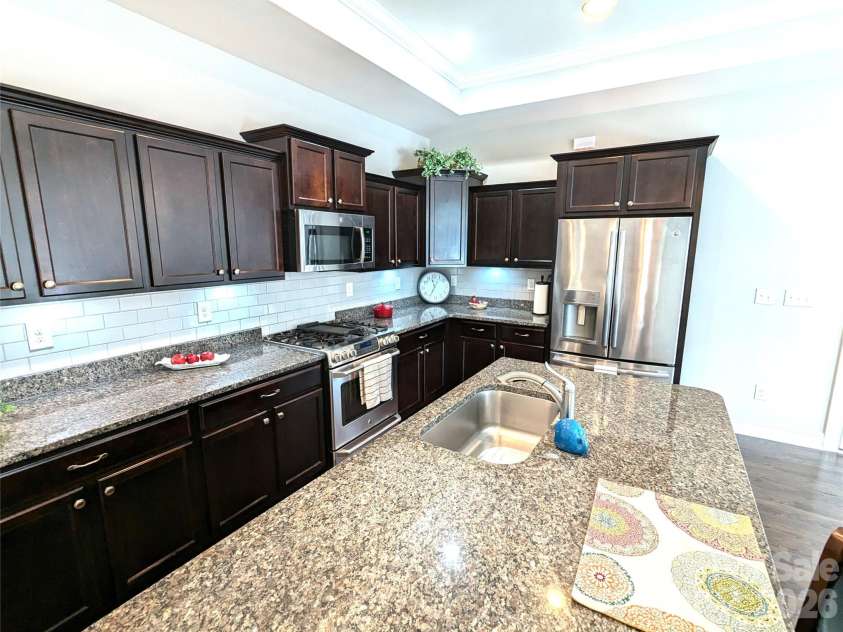 1151 Avalon Place, Matthews, NC 28104.  MLS# CAR4345951, YatesRealty ID 7318. 
