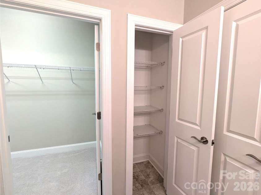 1151 Avalon Place, Matthews, NC 28104.  MLS# CAR4345951, YatesRealty ID 7318. 
