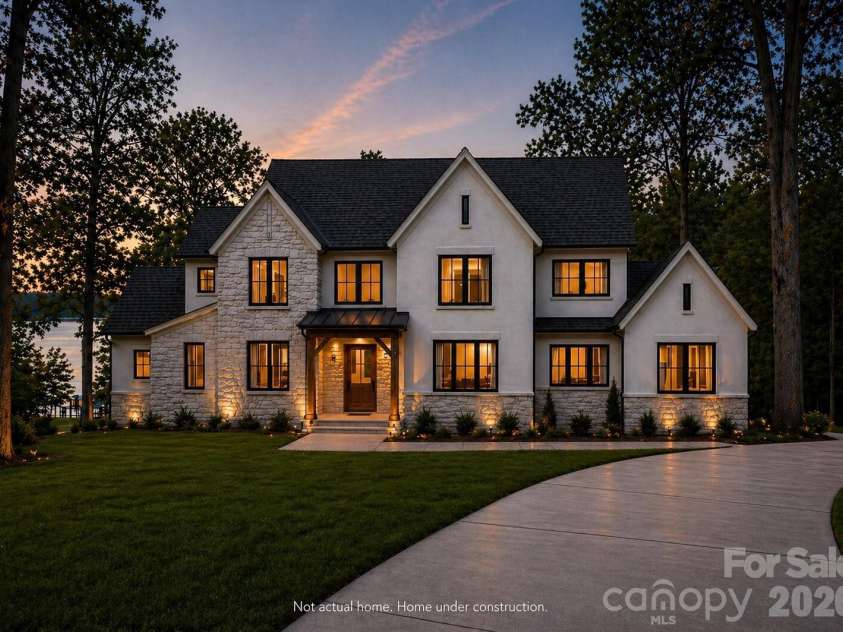 515 Kemp Road, Mooresville, NC 28117.  MLS# CAR4309491, YatesRealty ID 732. 