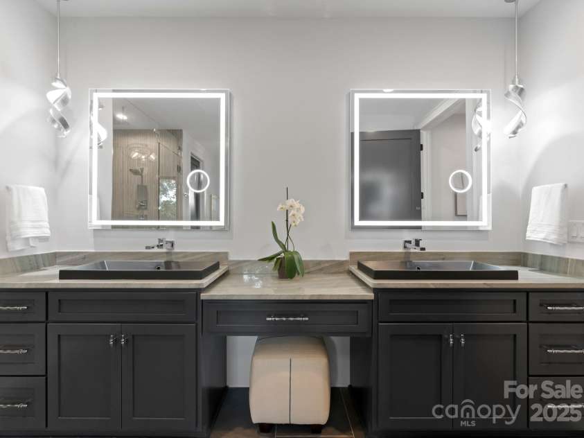 3416 Windsor Drive, Charlotte, NC 28209.  MLS# CAR4234263, YatesRealty ID 7324. 