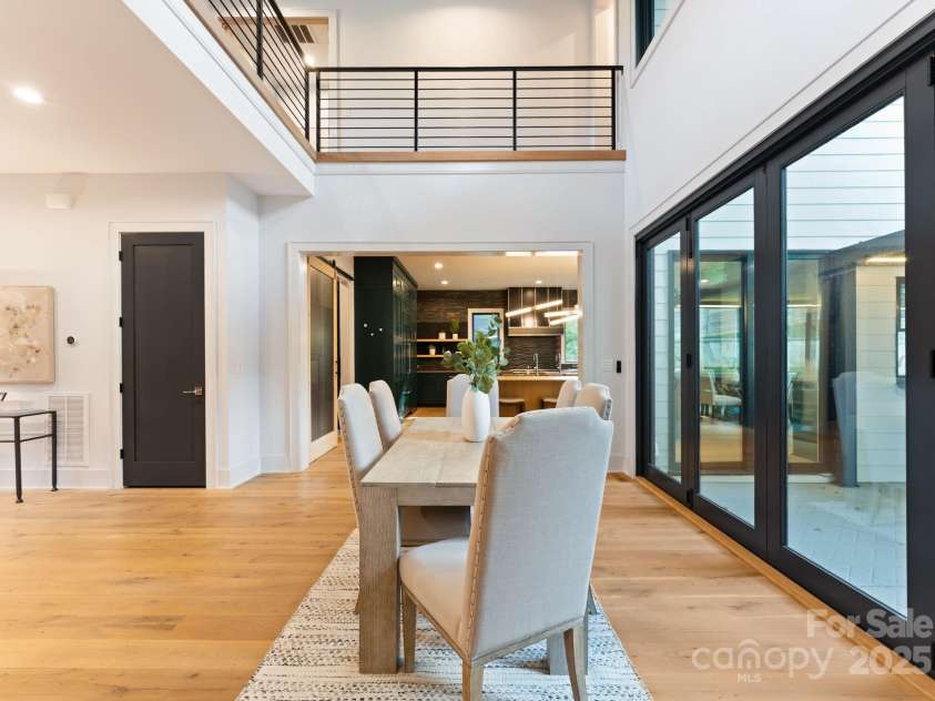 3416 Windsor Drive, Charlotte, NC 28209.  MLS# CAR4307597, YatesRealty ID 7324. 