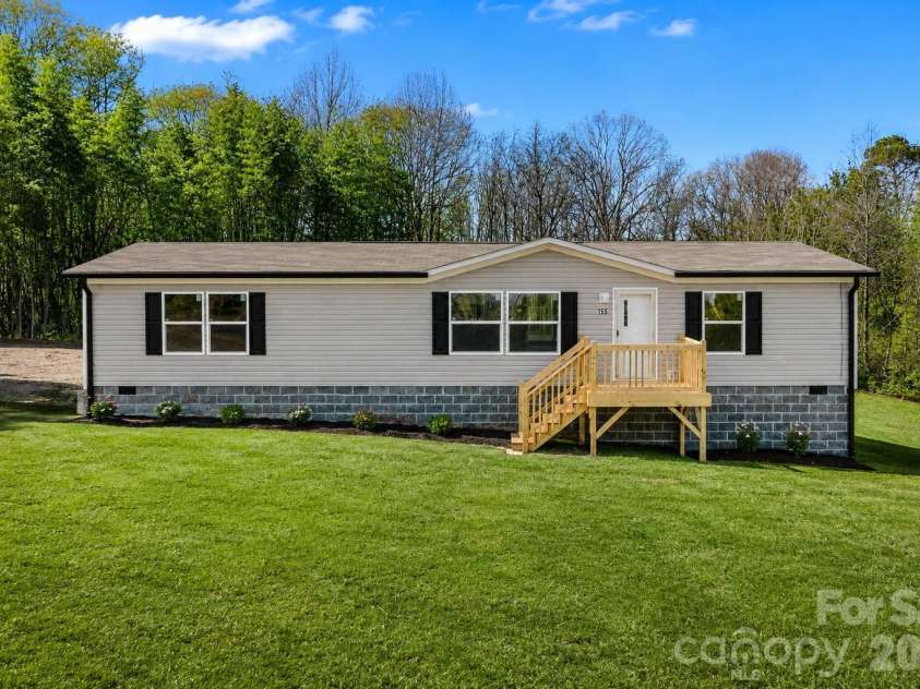 155 Little Egypt Lane, Taylorsville, NC 28681.  MLS# CAR4341488, YatesRealty ID 7325. 