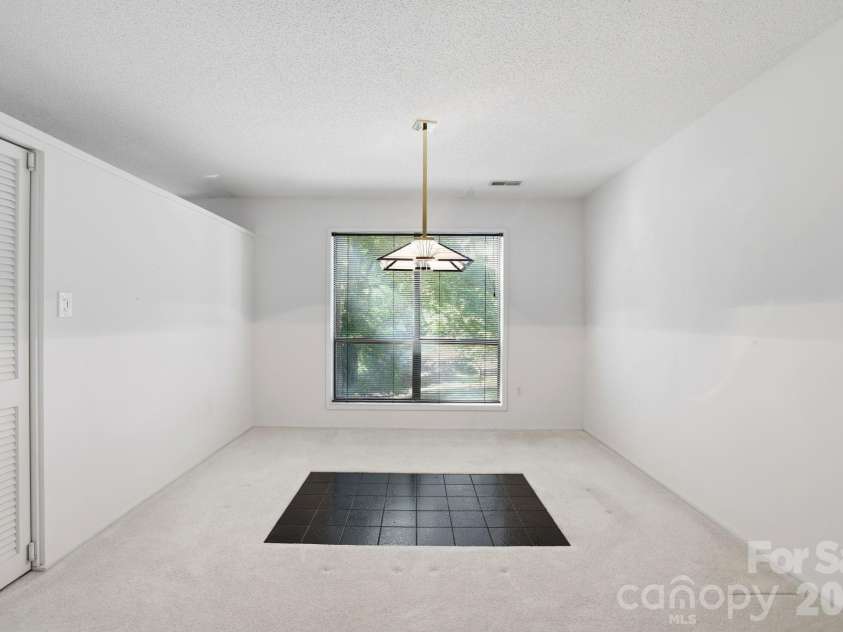 3423 Tinkerbell Lane, Charlotte, NC 28210.  MLS# CAR4384349, YatesRealty ID 7326. 