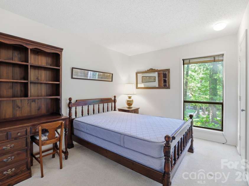3423 Tinkerbell Lane, Charlotte, NC 28210.  MLS# CAR4384349, YatesRealty ID 7326. 