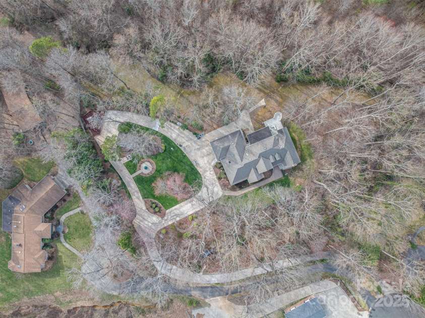 1816 Country Garden Drive, Shelby, NC 28150.  MLS# CAR4228610, YatesRealty ID 7327. 