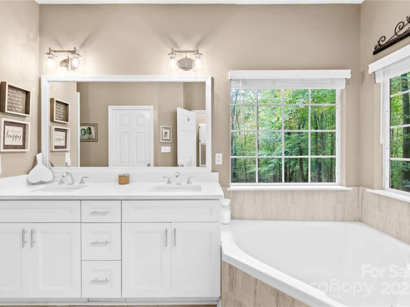 11113 Asbury Chapel Road, Huntersville, NC 28078.  MLS# CAR4317165, YatesRealty ID 733. 