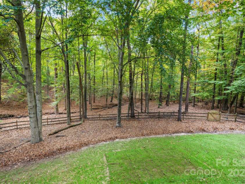 11113 Asbury Chapel Road, Huntersville, NC 28078.  MLS# CAR4317165, YatesRealty ID 733. 