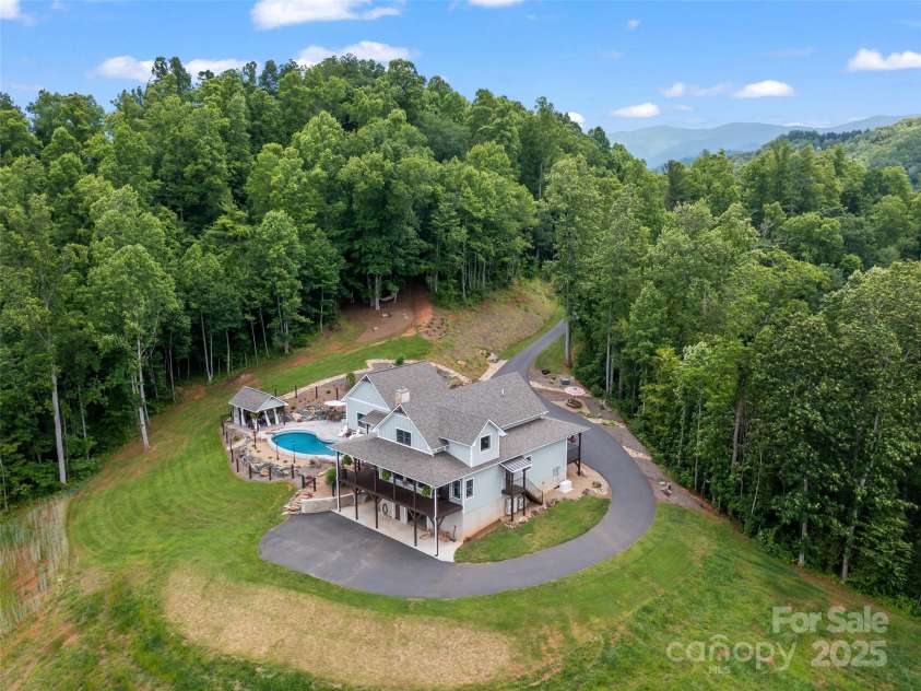 1590 226 Highway, Bakersville, NC 28705.  MLS# CAR4043239, YatesRealty ID 7330. 