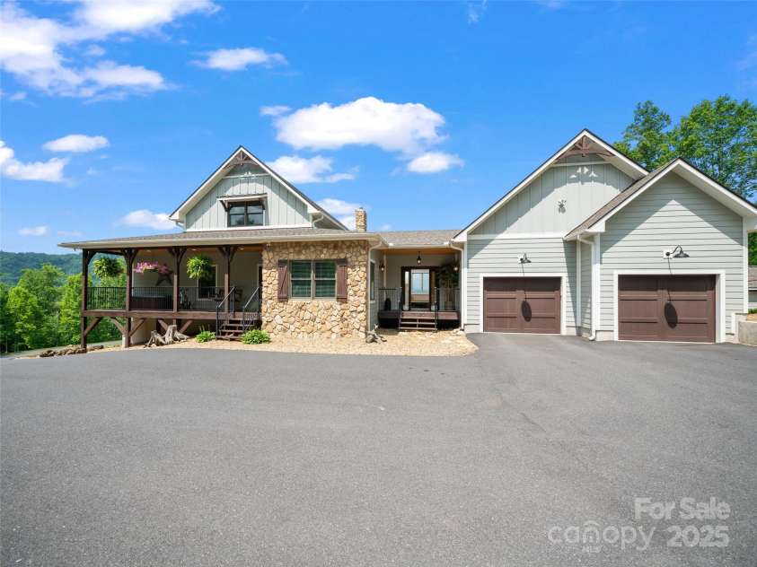 1590 226 Highway, Bakersville, NC 28705.  MLS# CAR4043239, YatesRealty ID 7330. 