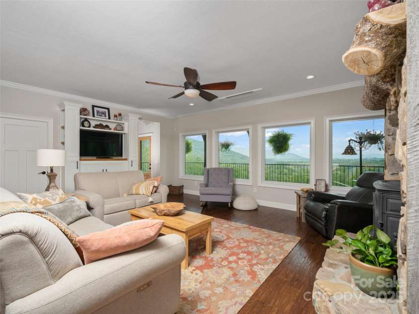 1590 226 Highway, Bakersville, NC 28705.  MLS# CAR4043239, YatesRealty ID 7330. 