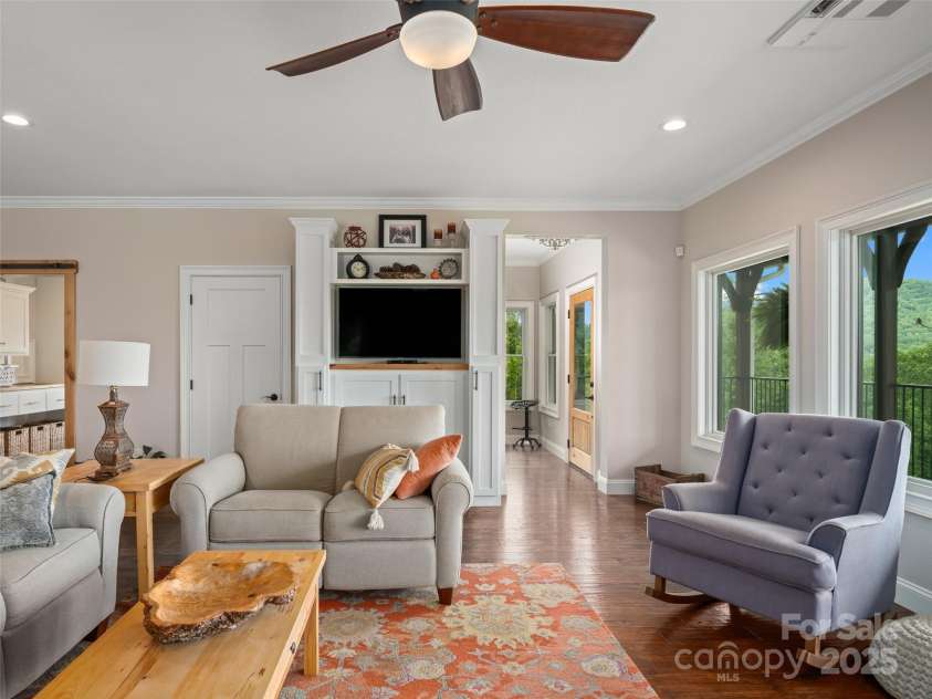 1590 226 Highway, Bakersville, NC 28705.  MLS# CAR4043239, YatesRealty ID 7330. 