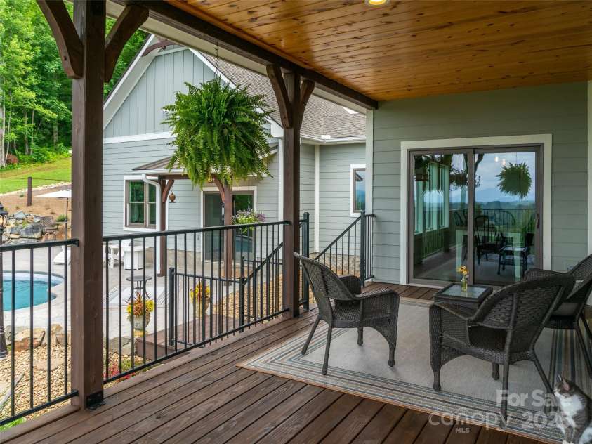 1590 226 Highway, Bakersville, NC 28705.  MLS# CAR4043239, YatesRealty ID 7330. 