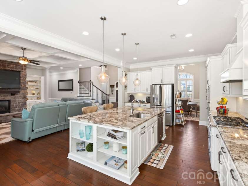 407 Blue Bay Court, York, SC 29745.  MLS# CAR4351956, YatesRealty ID 7330. 