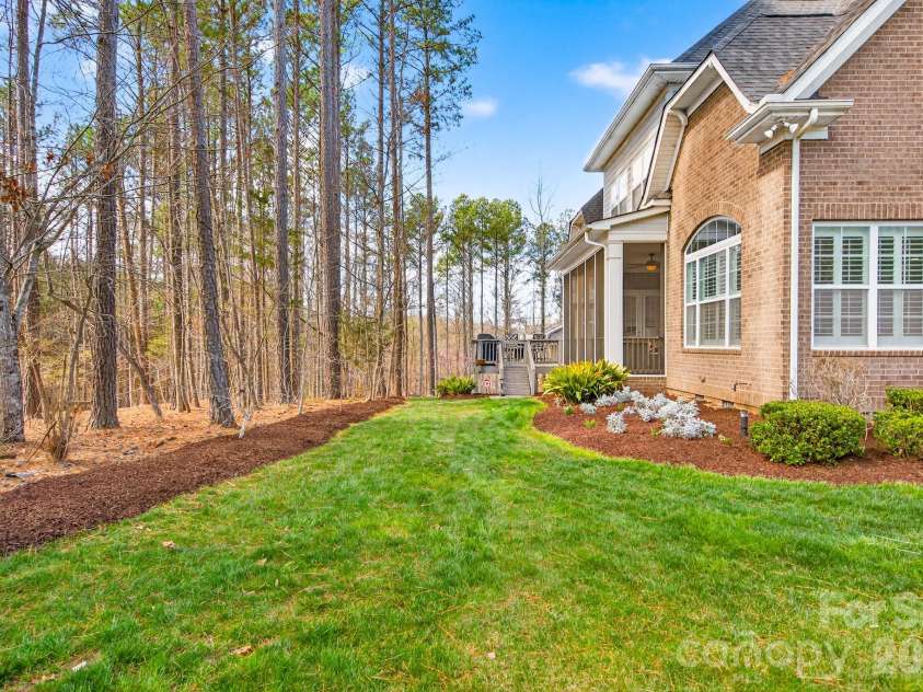 407 Blue Bay Court, York, SC 29745.  MLS# CAR4351956, YatesRealty ID 7330. 