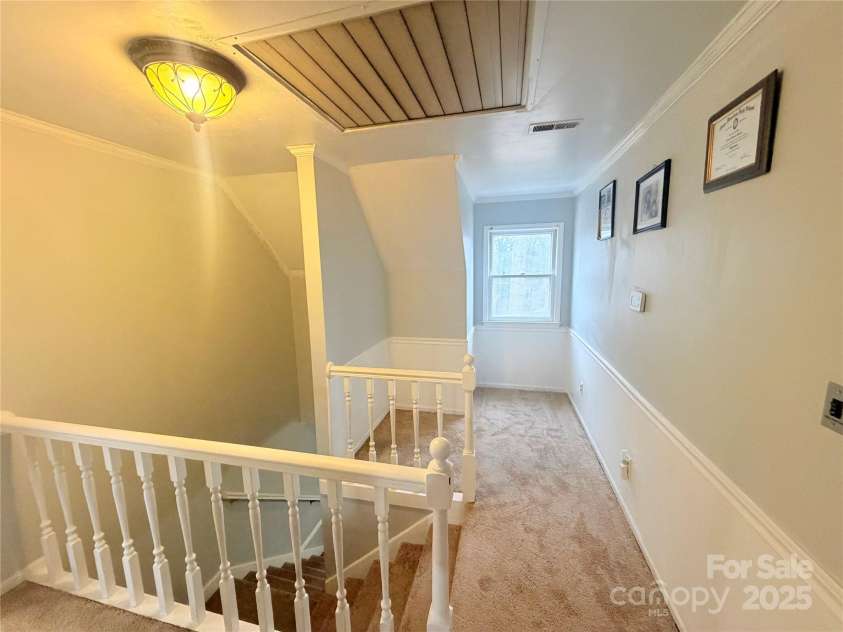 709 Woodside Drive, Kings Mountain, NC 28086.  MLS# CAR4329976, YatesRealty ID 7331. 