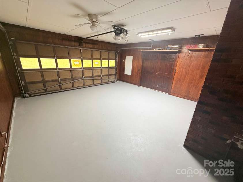 709 Woodside Drive, Kings Mountain, NC 28086.  MLS# CAR4329976, YatesRealty ID 7331. 