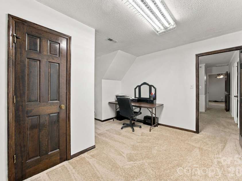 709 Woodside Drive, Kings Mountain, NC 28086.  MLS# CAR4425802, YatesRealty ID 7331. 