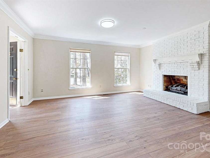 2605 Willowdale Lane, Matthews, NC 28105.  MLS# CAR4204541, YatesRealty ID 7332. 