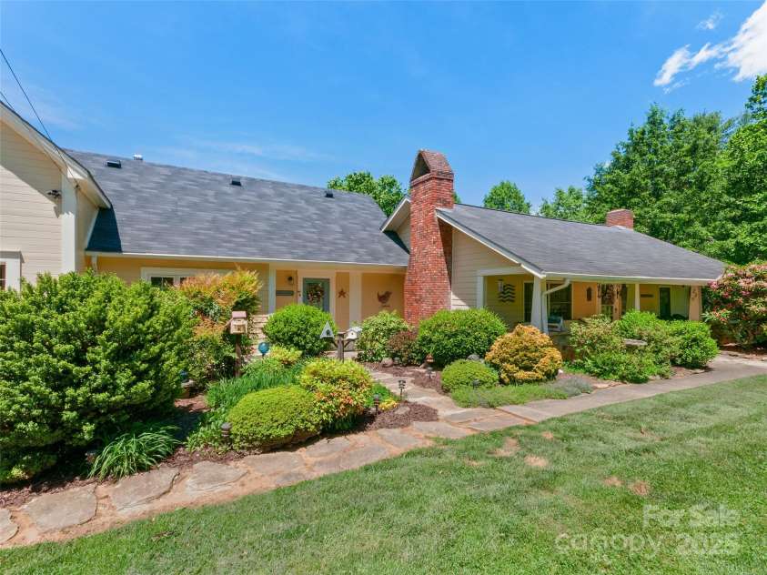 229 Crabtree Mountain Road, Canton, NC 28716.  MLS# CAR4264280, YatesRealty ID 7333. 