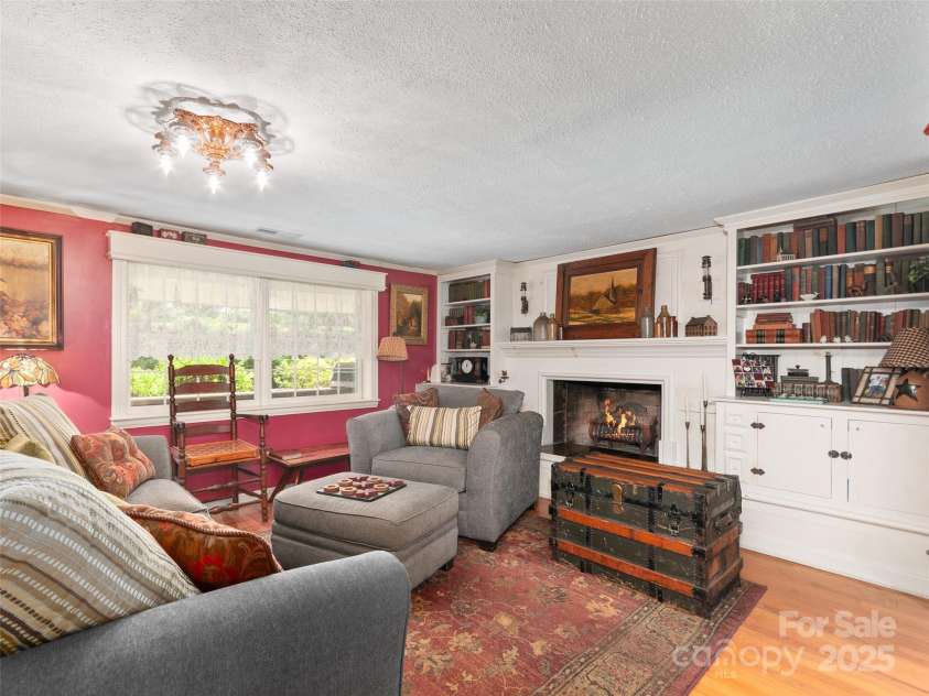 229 Crabtree Mountain Road, Canton, NC 28716.  MLS# CAR4264280, YatesRealty ID 7333. 