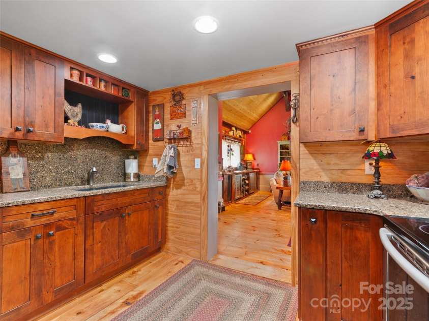 229 Crabtree Mountain Road, Canton, NC 28716.  MLS# CAR4264280, YatesRealty ID 7333. 