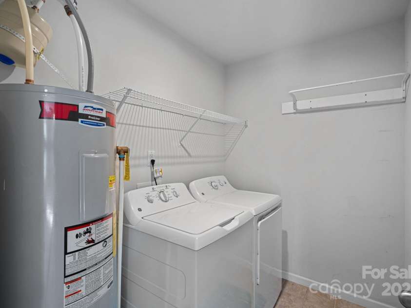 2462 Willow Pond Lane, Concord, NC 28025.  MLS# CAR4228242, YatesRealty ID 7334. Laundry Room