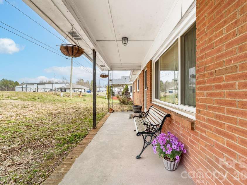 106 Blacksnake Road, Stanley, NC 28164.  MLS# CAR4351703, YatesRealty ID 7335. 