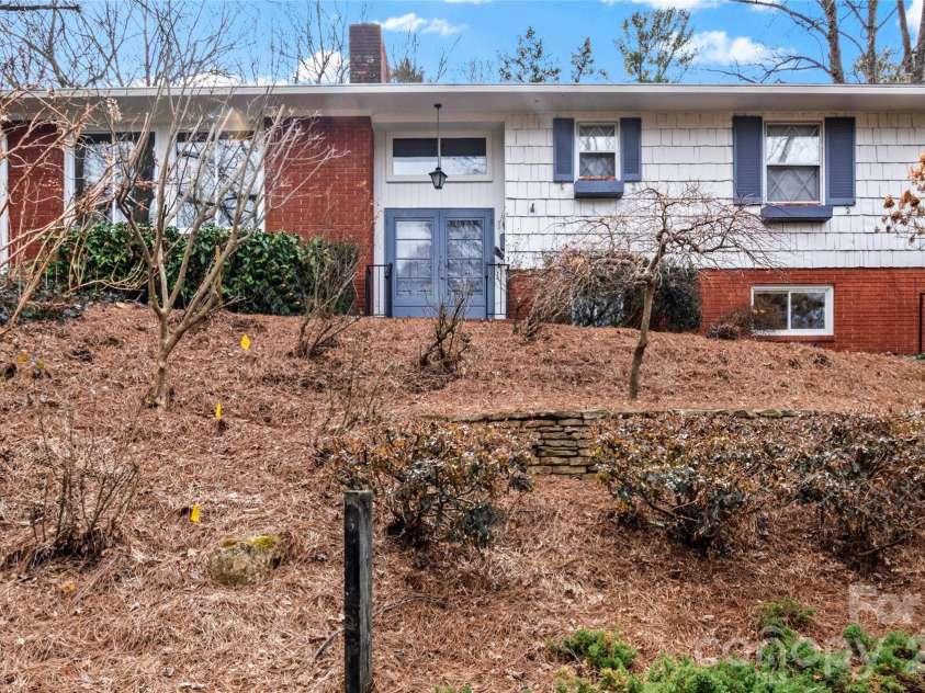 3116 Burkeshore Road, Winston Salem, NC 27106.  MLS# CAR4350889, YatesRealty ID 7338. 