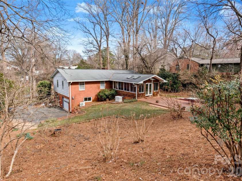 3116 Burkeshore Road, Winston Salem, NC 27106.  MLS# CAR4350889, YatesRealty ID 7338. 