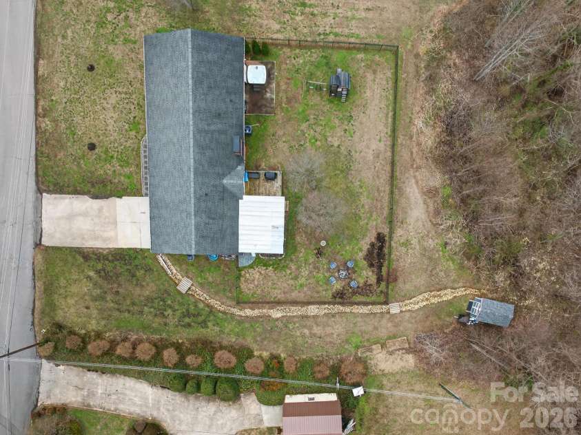 1037 Prestwood Drive, Lenoir, NC 28645.  MLS# CAR4351995, YatesRealty ID 7339. 