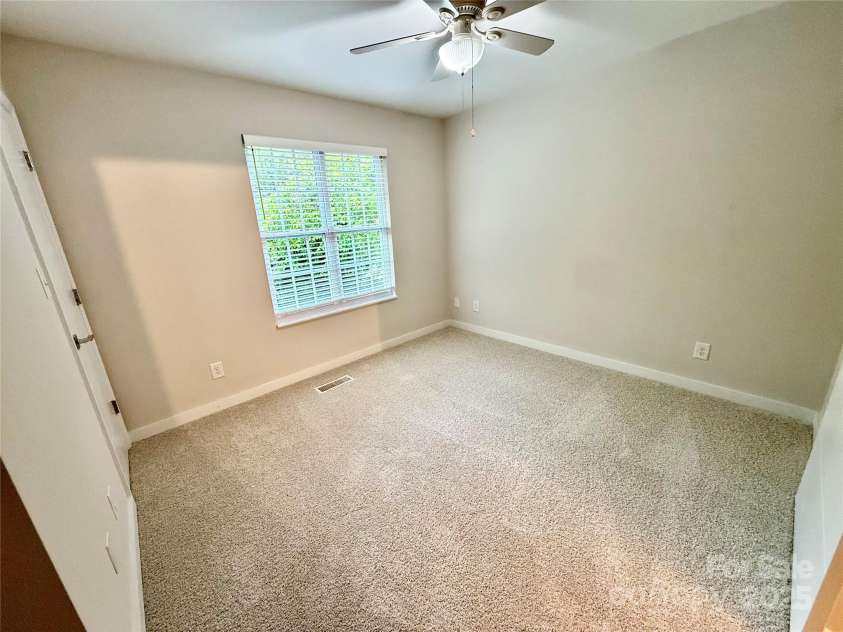 1519 Briar Creek Road, Charlotte, NC 28205.  MLS# CAR4265364, YatesRealty ID 7341. 