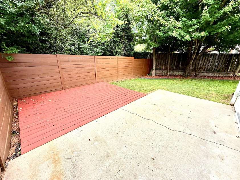 1519 Briar Creek Road, Charlotte, NC 28205.  MLS# CAR4265364, YatesRealty ID 7341. 