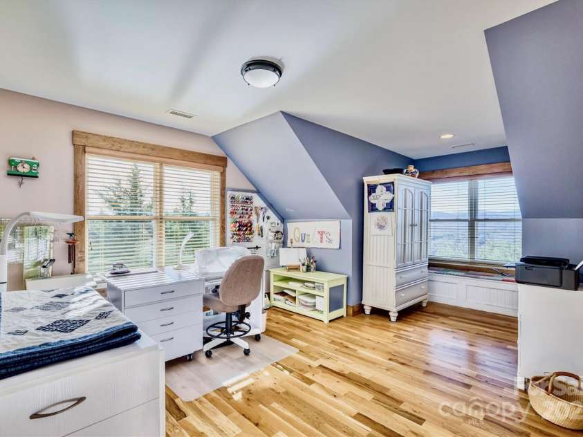 1518 Johns Ridge Parkway, Lenoir, NC 28645.  MLS# CAR4220915, YatesRealty ID 7342. 