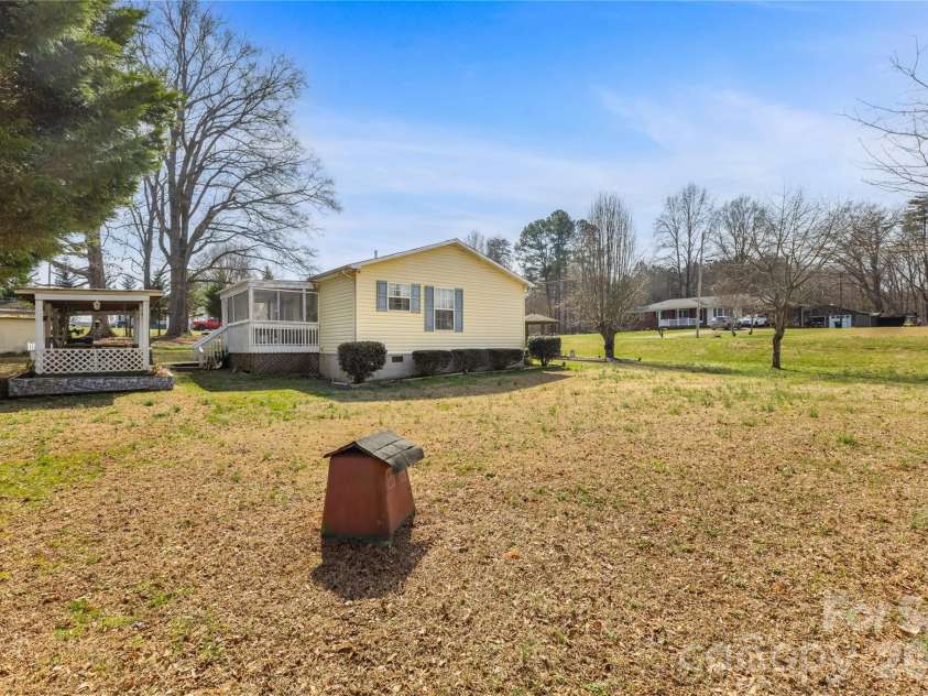 755 Dunns Mountain Church Road, Salisbury, NC 28146.  MLS# CAR4351936, YatesRealty ID 7342. 