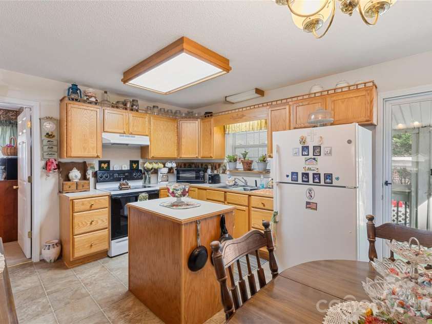755 Dunns Mountain Church Road, Salisbury, NC 28146.  MLS# CAR4351936, YatesRealty ID 7342. 