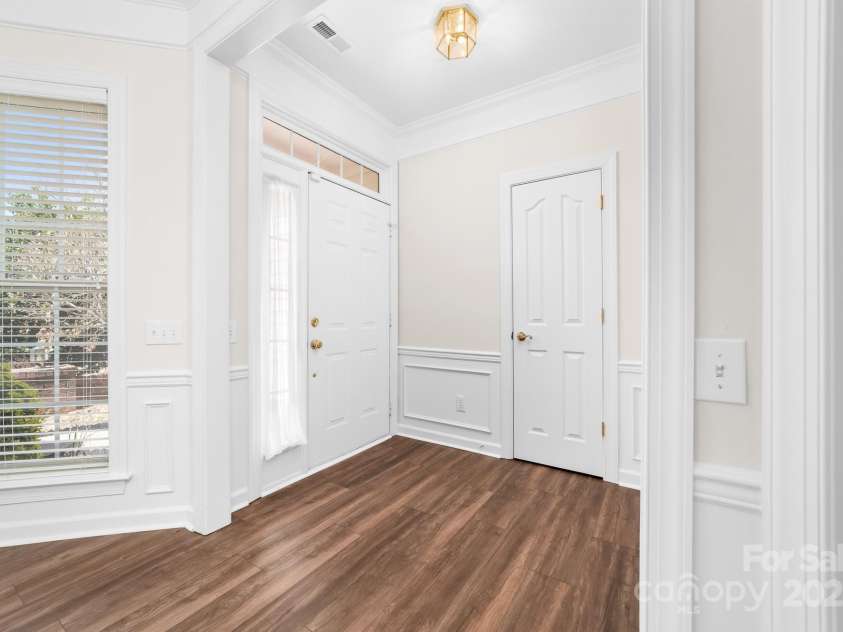 10829 Carmody Court, Charlotte, NC 28277.  MLS# CAR4234120, YatesRealty ID 7343. 