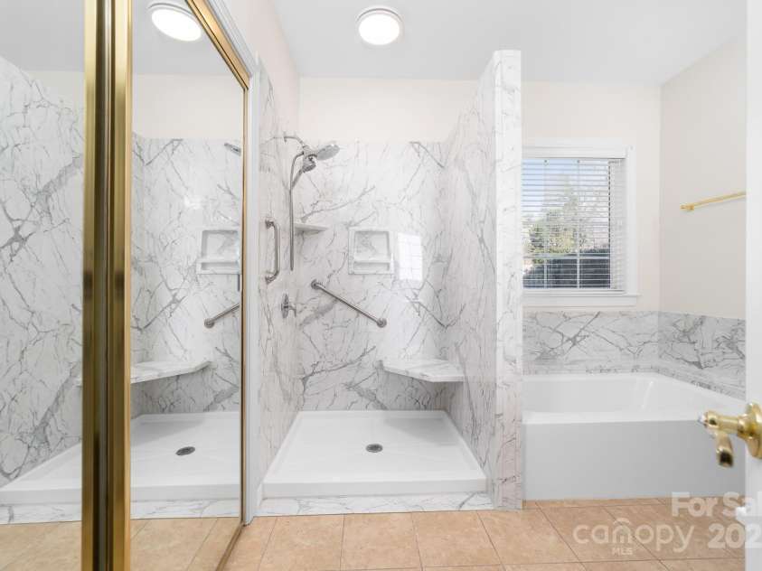 10829 Carmody Court, Charlotte, NC 28277.  MLS# CAR4234120, YatesRealty ID 7343. 