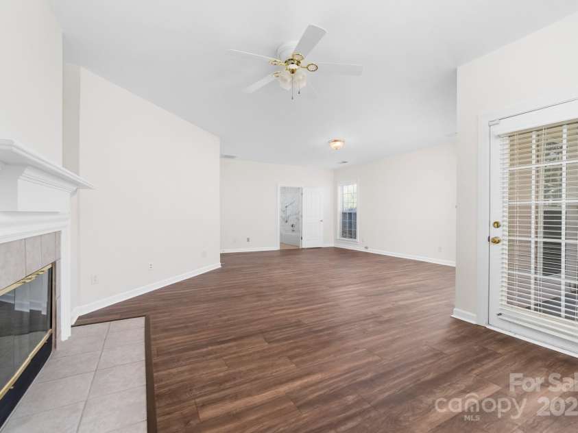 10829 Carmody Court, Charlotte, NC 28277.  MLS# CAR4234120, YatesRealty ID 7343. 