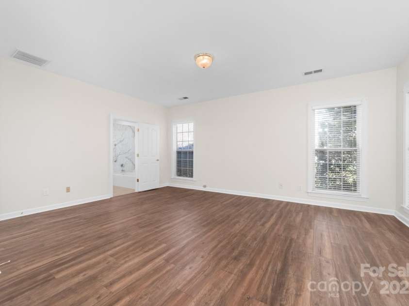 10829 Carmody Court, Charlotte, NC 28277.  MLS# CAR4234120, YatesRealty ID 7343. 