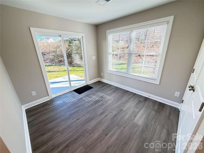 541 Martin Luther King Jr Boulevard, Kannapolis, NC 28083.  MLS# CAR4338247, YatesRealty ID 7346. 