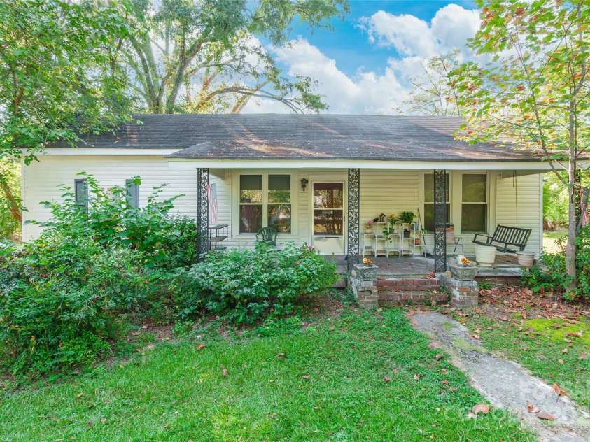 1652 Barringer Road, Rock Hill, SC 29730.  MLS# CAR4306952, YatesRealty ID 7347. 
