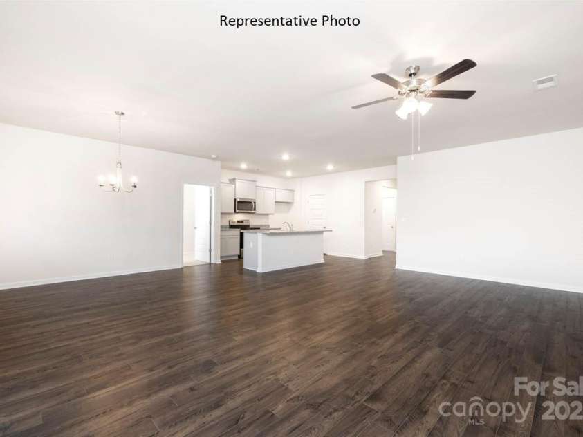 5231 Reedy Ridge Road, Charlotte, NC 28215.  MLS# CAR4232585, YatesRealty ID 7347. 