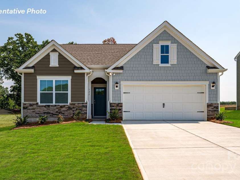 5231 Reedy Ridge Road, Charlotte, NC 28215.  MLS# CAR4232585, YatesRealty ID 7347. 